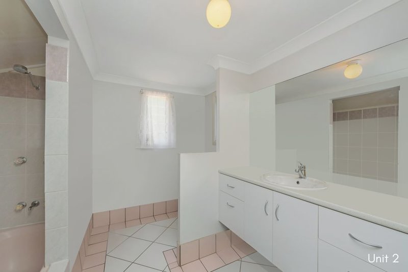 Photo - 11 Harold Street, West End QLD 4810 - Image 11