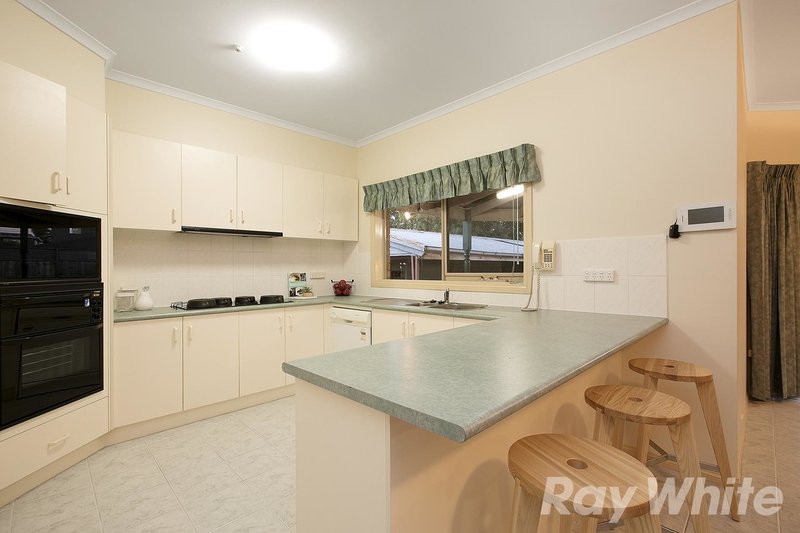 Photo - 11 Harpley Street, Cheltenham VIC 3192 - Image 7