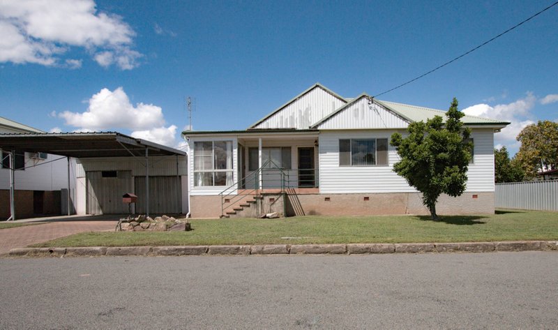 Photo - 11 Harriett Street, Singleton NSW 2330 - Image