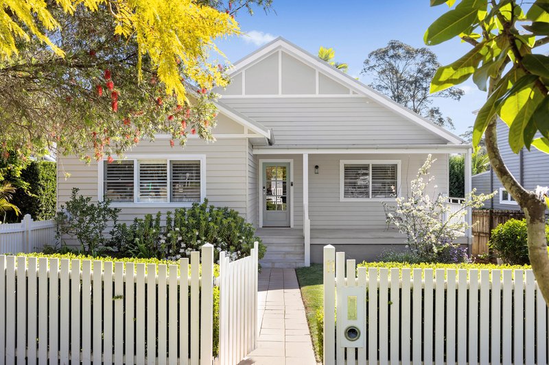 11 Harris Road, Normanhurst NSW 2076