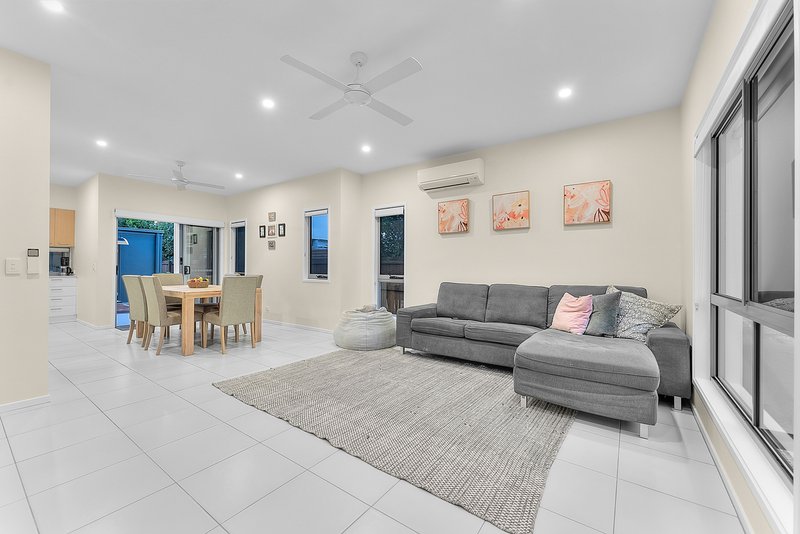 Photo - 11 Harris Street, Mango Hill QLD 4509 - Image 2