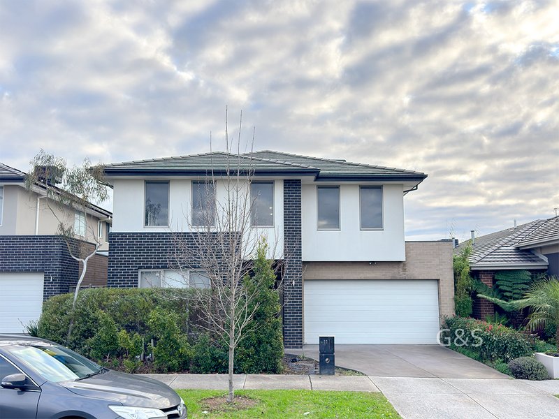 Photo - 11 Hartland Drive, Cranbourne North VIC 3977 - Image 1