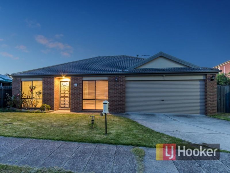 Photo - 11 Hasluck Crescent, Lynbrook VIC 3975 - Image 16