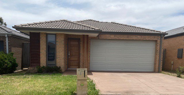 11 Hatfield Drive, Mernda VIC 3754