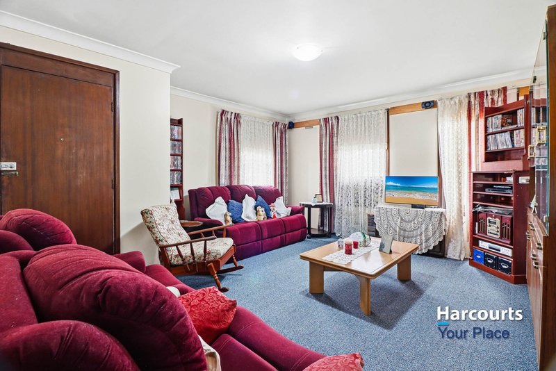 Photo - 11 Hatfield Place, Hebersham NSW 2770 - Image 2