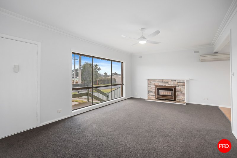 Photo - 11 Hattam Street, Golden Square VIC 3555 - Image 3