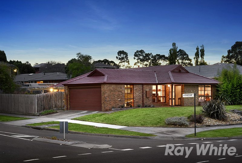 11 Haverbrack Drive, Mulgrave VIC 3170