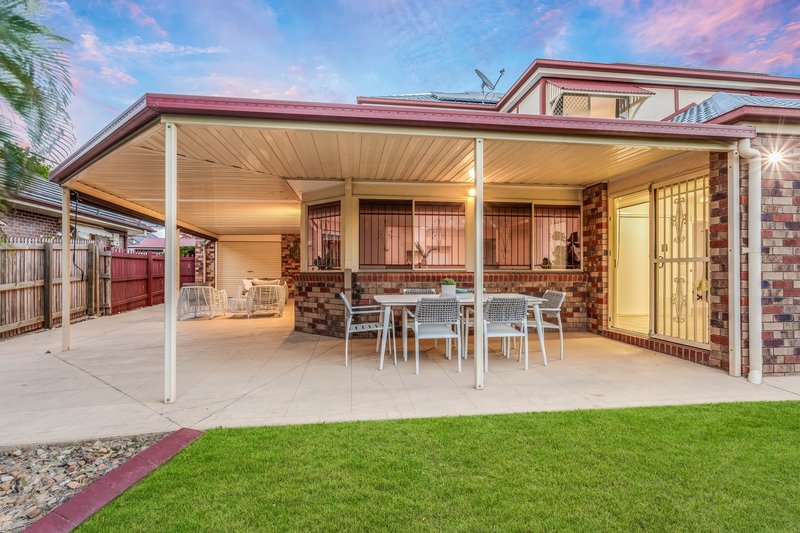 Photo - 11 Hawkhurst Court, Murrumba Downs QLD 4503 - Image 2
