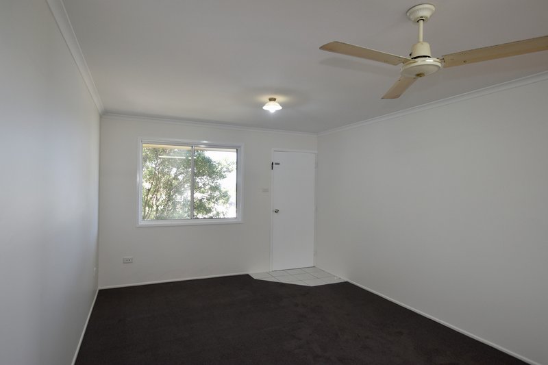 Photo - 11 Hay Court, South Gladstone QLD 4680 - Image 7