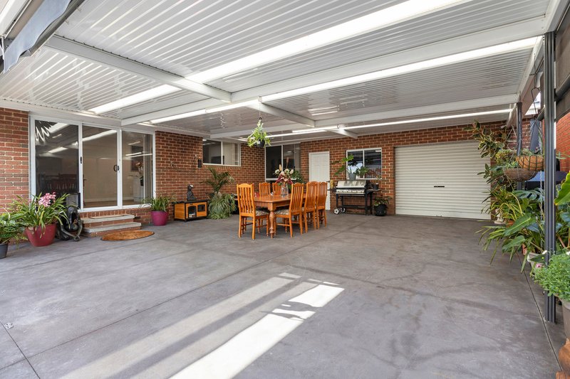 Photo - 11 Hayes Court, Lovely Banks VIC 3213 - Image 10