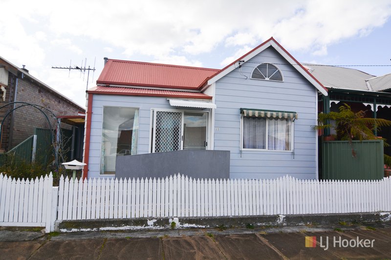 11 Hayley Street, Lithgow NSW 2790