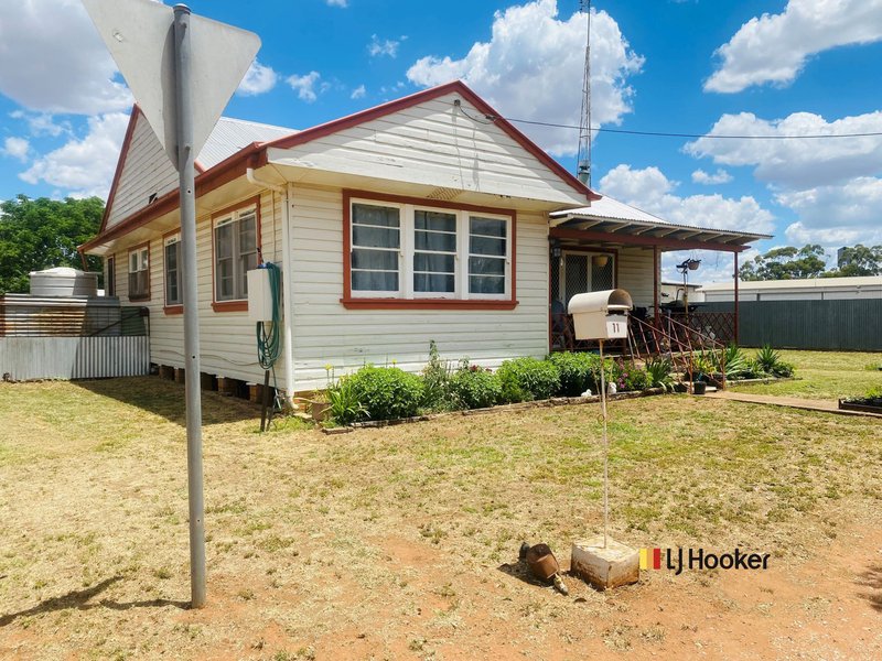 11 Haylock Street, Tullamore NSW 2874