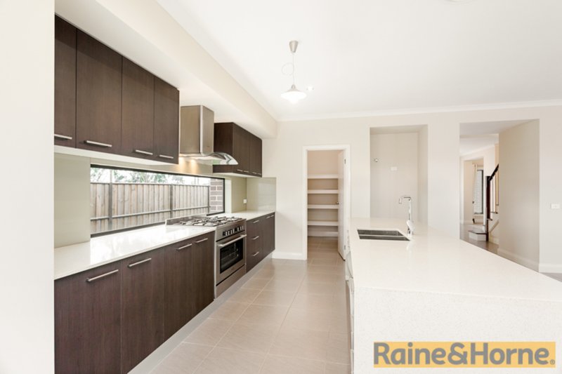 Photo - 11 Hector Court, Kellyville NSW 2155 - Image 4