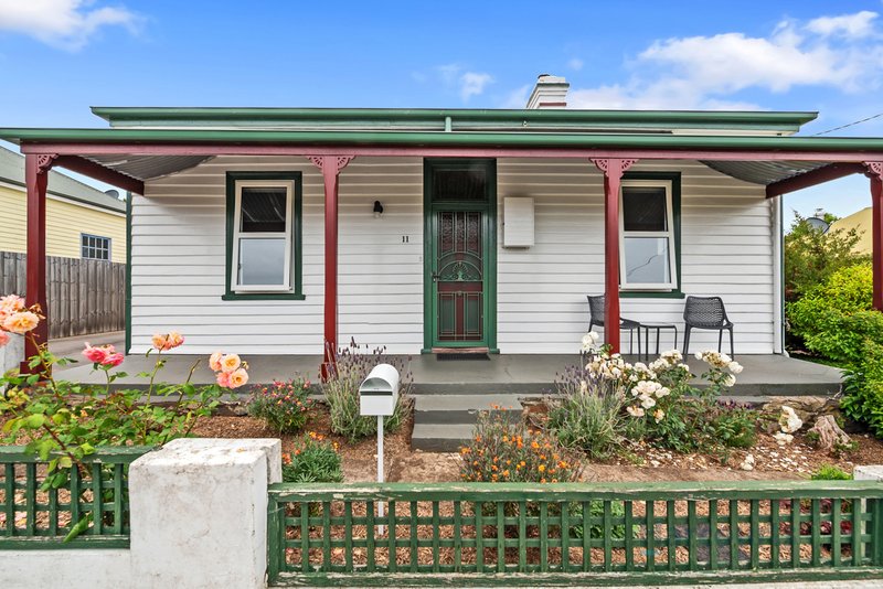 11 Henry Street, Devonport TAS 7310