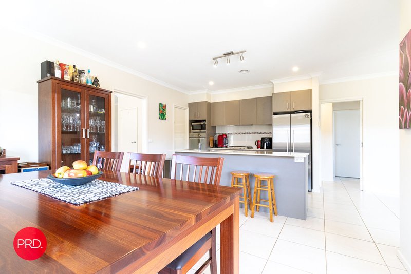 Photo - 11 Hereford Street, Bungendore NSW 2621 - Image 3