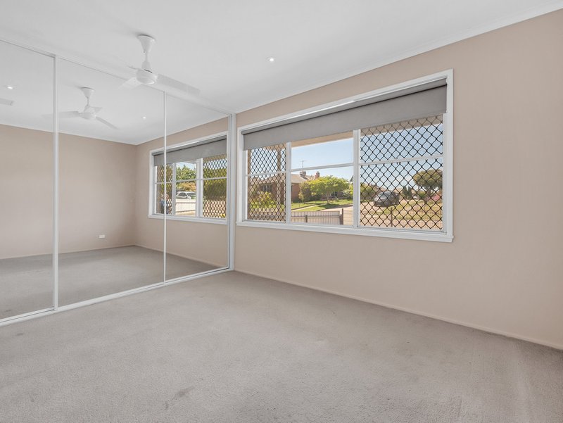 Photo - 11 Hereford Street, Wodonga VIC 3690 - Image 8