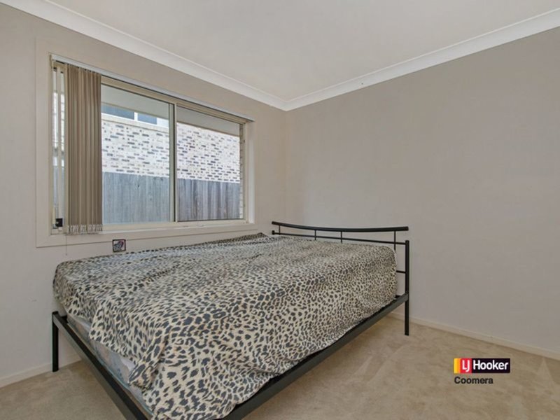 Photo - 11 Heron Close, Coomera QLD 4209 - Image 11