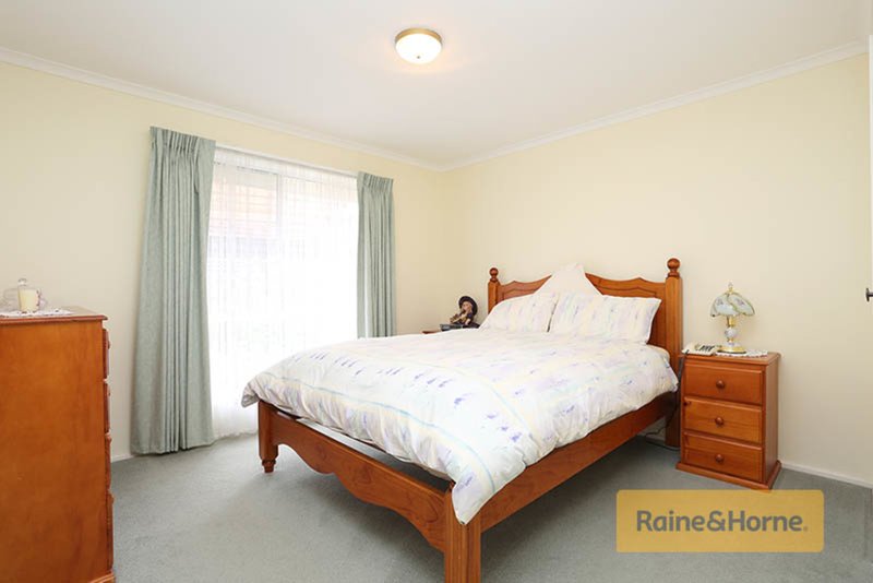 Photo - 11 Hewson Street, Melton VIC 3337 - Image 6