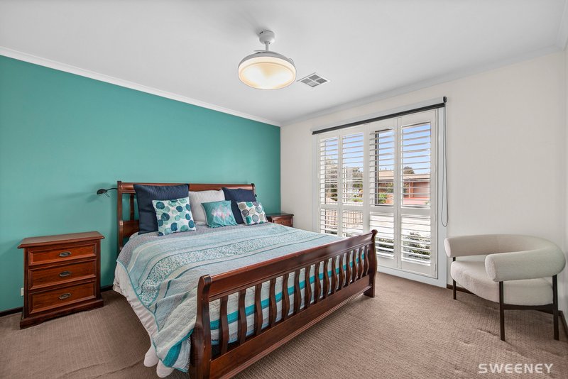 Photo - 11 Hibiscus Court , Altona Meadows VIC 3028 - Image 8