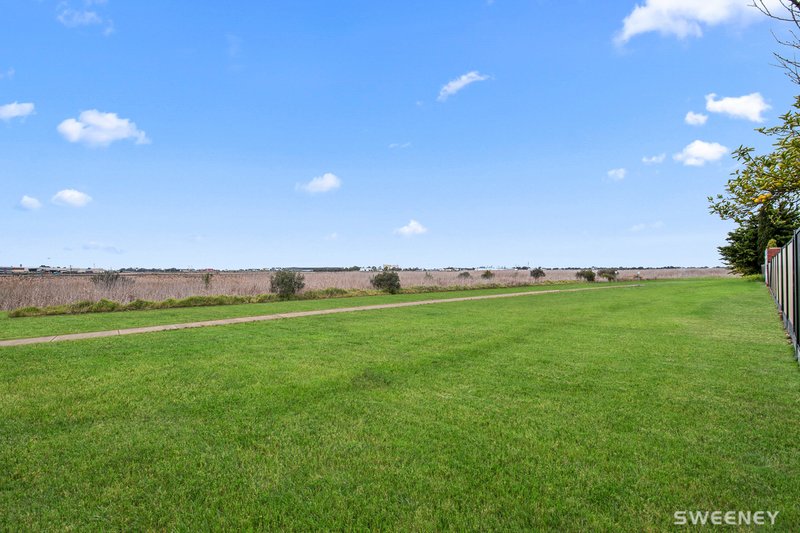 Photo - 11 Hibiscus Court , Altona Meadows VIC 3028 - Image 15
