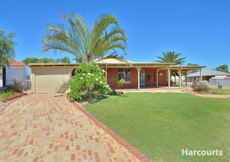 11 Hibiscus Rise, Halls Head WA 6210