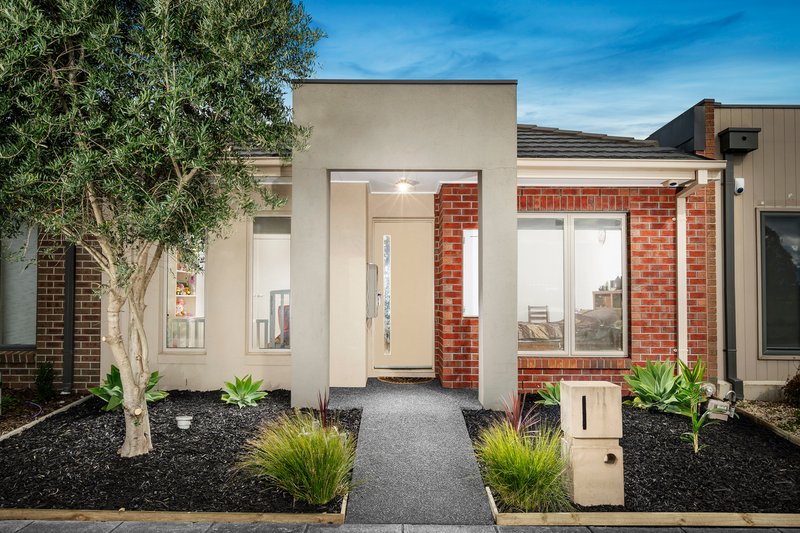 11 Hickory Place, Epping VIC 3076