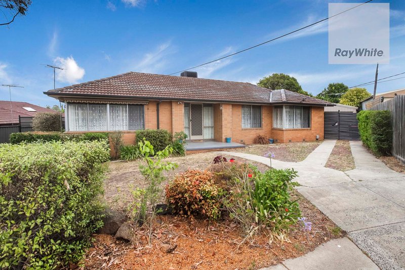 11 Highcliffe Close, Gladstone Park VIC 3043