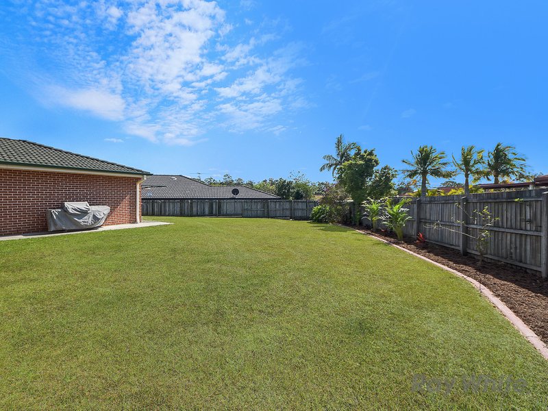 Photo - 11 Highgrove Court, Kurwongbah QLD 4503 - Image 13