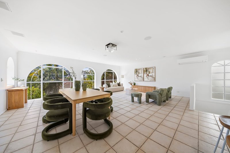 Photo - 11 Highview Terrace, St Lucia QLD 4067 - Image 4