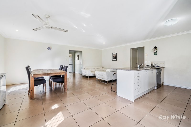 Photo - 11 Highwood Court, Flagstone QLD 4280 - Image 6