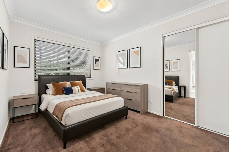 Photo - 11 Hilas Circuit, Sunnybank Hills QLD 4109 - Image 13