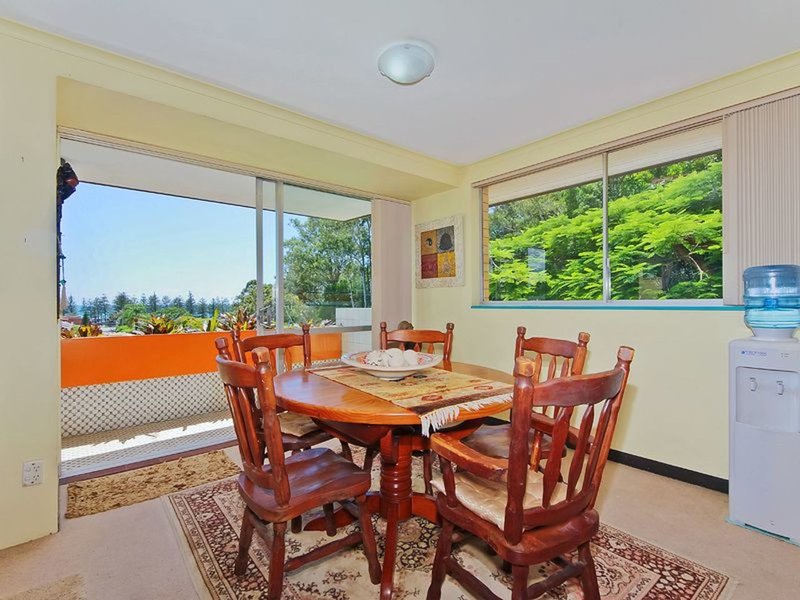 Photo - 1/1 Hill Ave , Burleigh Heads QLD 4220 - Image 10