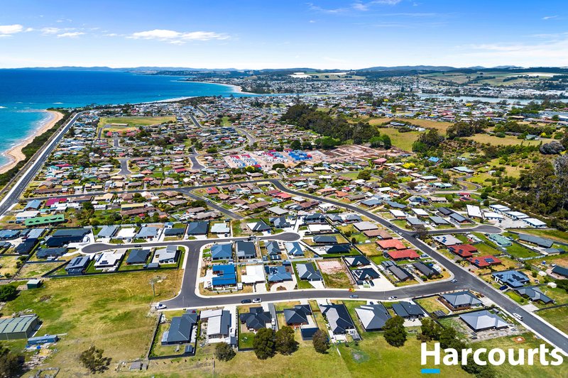 Photo - 11 Hill View Way, West Ulverstone TAS 7315 - Image 17