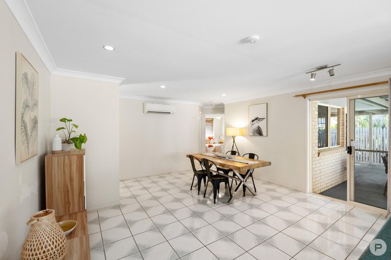 Photo - 11 Hillier Street, Clontarf QLD 4019 - Image 7