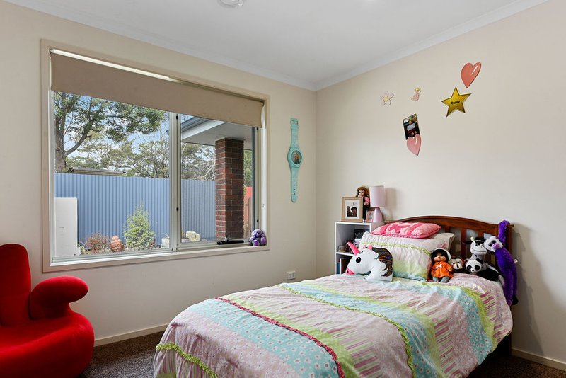 Photo - 11 Hilltop Place, Dodges Ferry TAS 7173 - Image 15