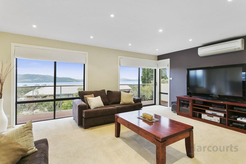 Photo - 11 Hillview Drive, Margate TAS 7054 - Image 14