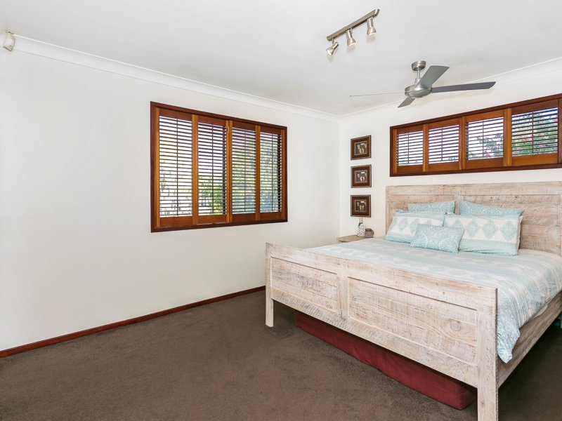 Photo - 11 Hinterland Drive, Mudgeeraba QLD 4213 - Image 8