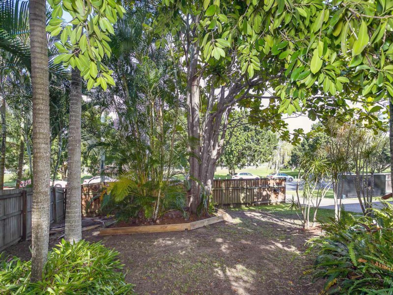 Photo - 11 Hinterland Drive, Mudgeeraba QLD 4213 - Image 18