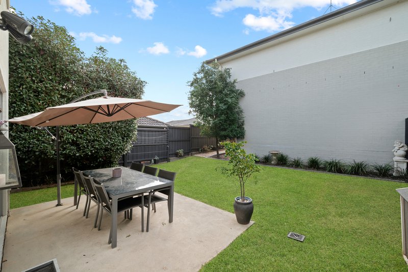 Photo - 11 Hinton Street, Spring Farm NSW 2570 - Image 11