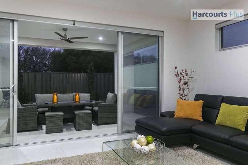 Photo - 11 Hobart Road, Henley Beach South SA 5022 - Image 10