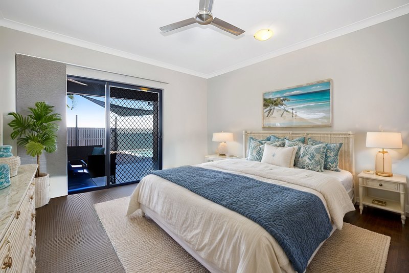 Photo - 11 Holbourne Street, Bushland Beach QLD 4818 - Image 5