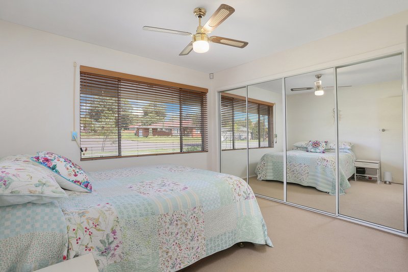 Photo - 11 Holden Street, Toongabbie NSW 2146 - Image 6