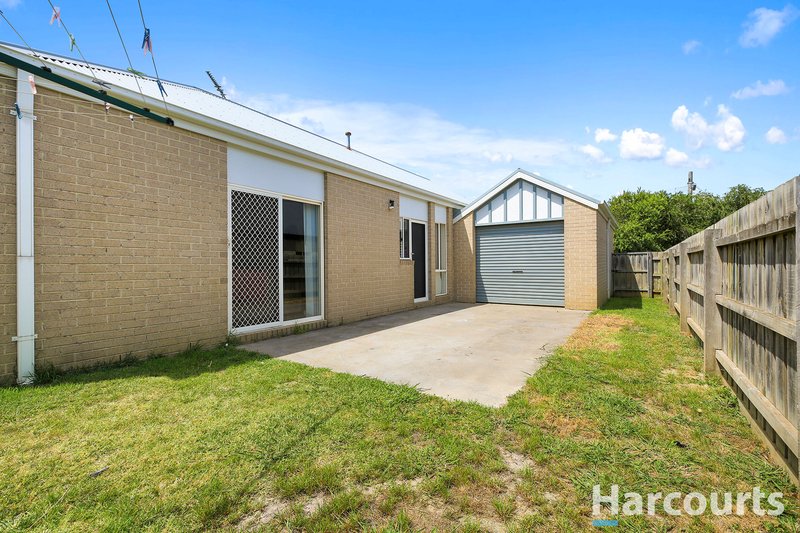 Photo - 11 Holland Street, Drouin VIC 3818 - Image 6