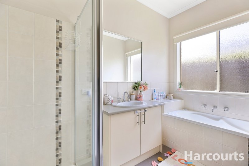 Photo - 11 Holland Street, Drouin VIC 3818 - Image 9