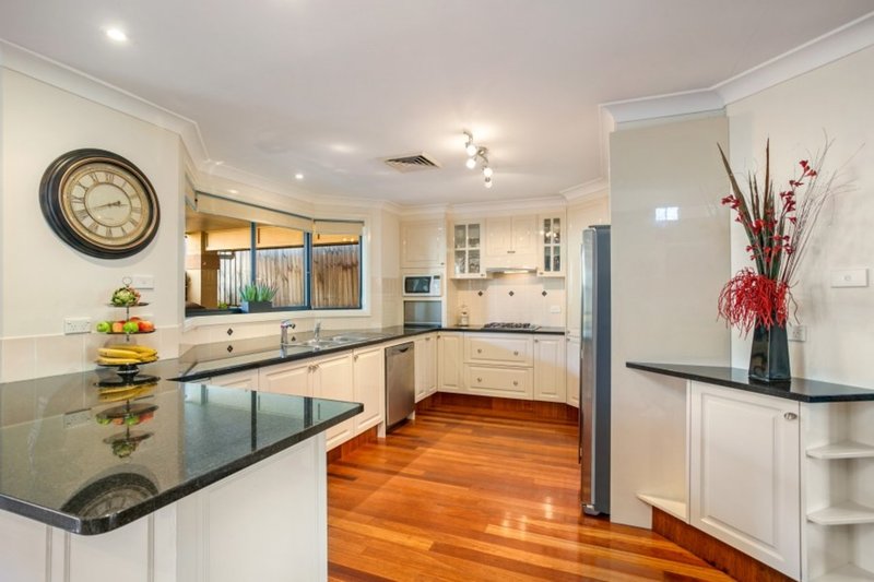 Photo - 11 Hollymount View, Woonona NSW 2517 - Image 3