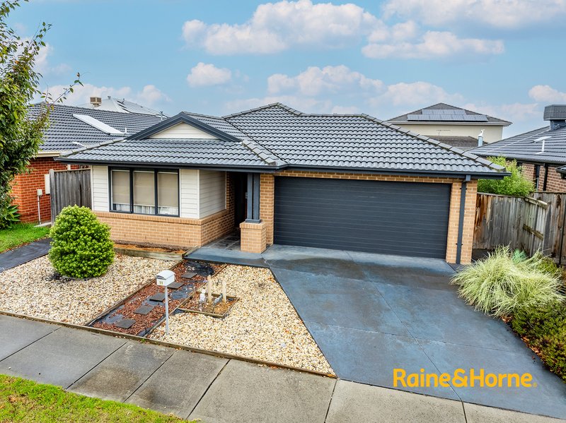 Photo - 11 Hollywell Road, Clyde North VIC 3978 - Image 4