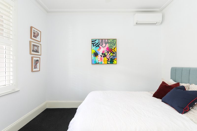 Photo - 11 Holmesdale Street, Marrickville NSW 2204 - Image 6