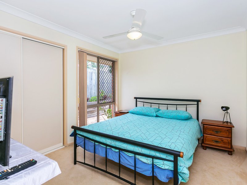 Photo - 11 Holterman Court, Mudgeeraba QLD 4213 - Image 11