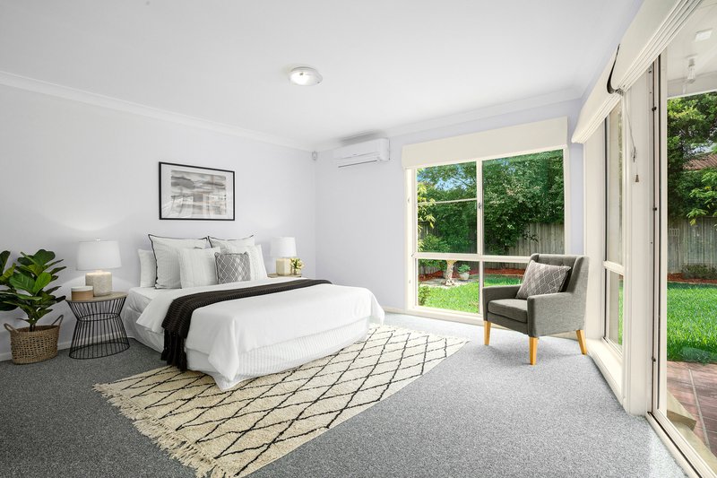 Photo - 11 Hotham Avenue, Beaumont Hills NSW 2155 - Image 7