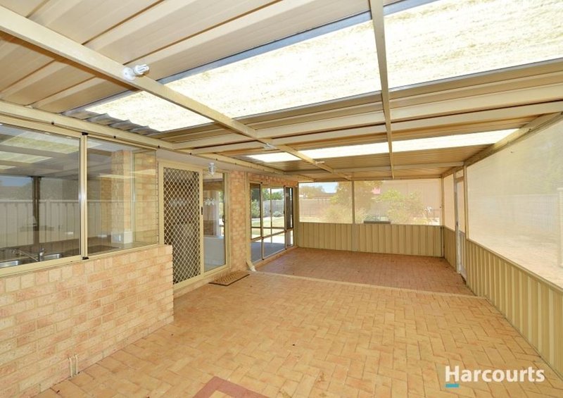 Photo - 11 Hovea Place, Coodanup WA 6210 - Image 17